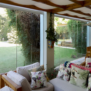 Cortina de Cristal Plegable en Quincho 2