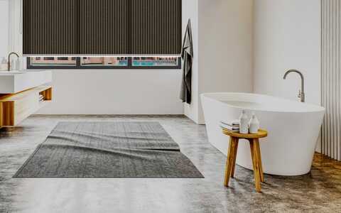 Cortinas Roller Rústica Café en el Baño